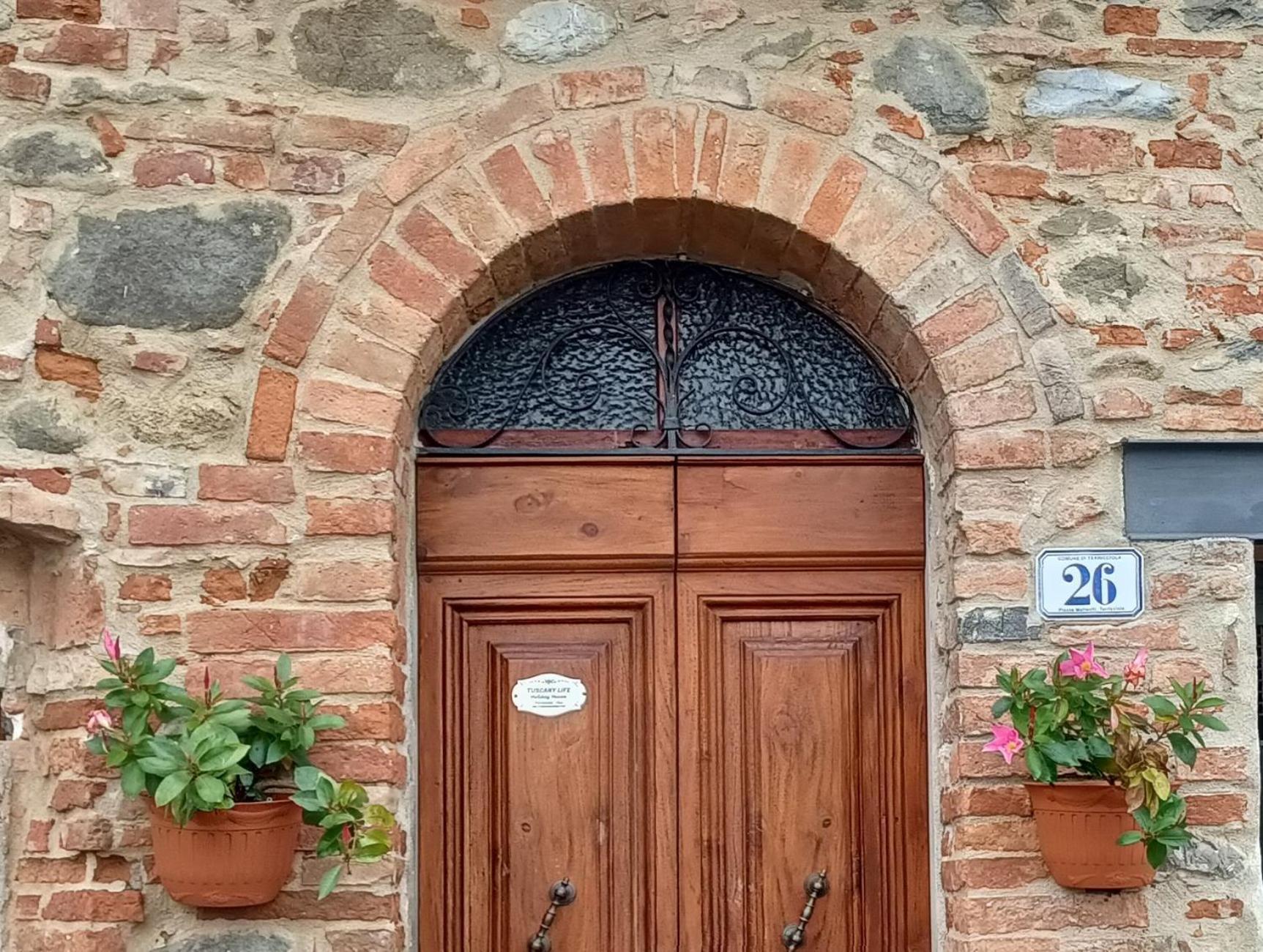 Tuscany Life Terricciola Exterior photo